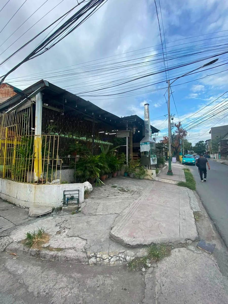 FOR RENT / FOR SALE – Equipped Restaurant (90 sqm) - photo 3