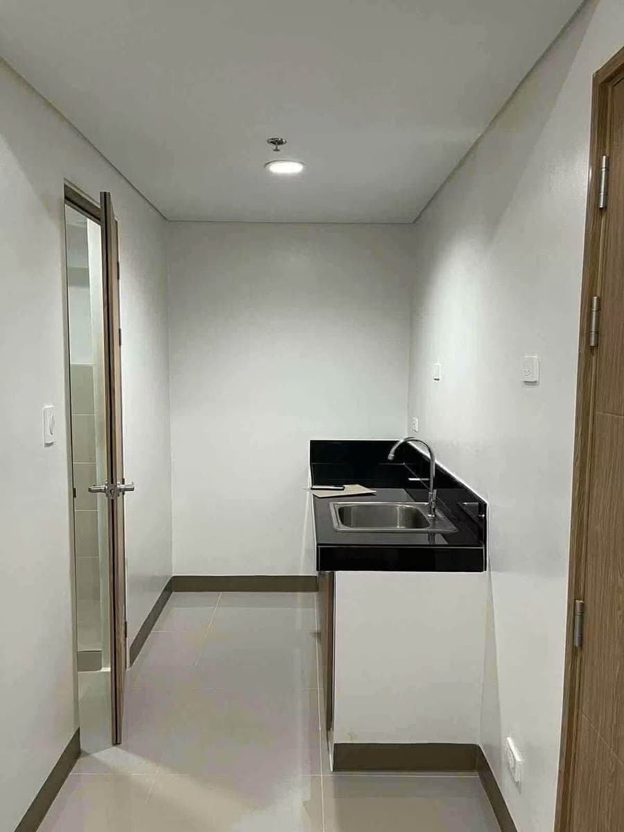 CONDO FOR RENT! - photo 4