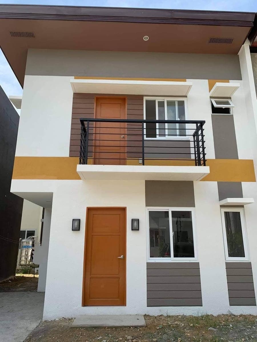 FOR  RENT HOUSE AND LOT - photo 1