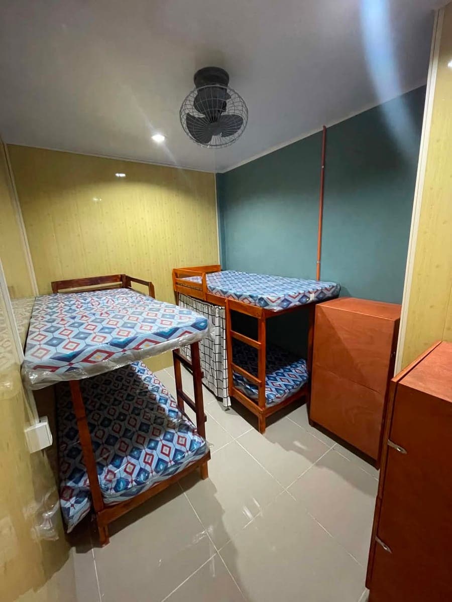 Terraza Rooms & Bedspace - photo 2