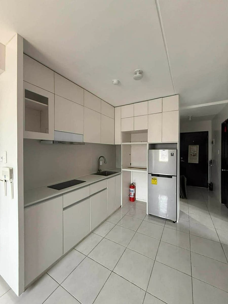 ✨Fully Furnished 3-Bedroom Condo for Rent Urban Deca Homes Banilad across Oakridge Business Park Php... - photo 1