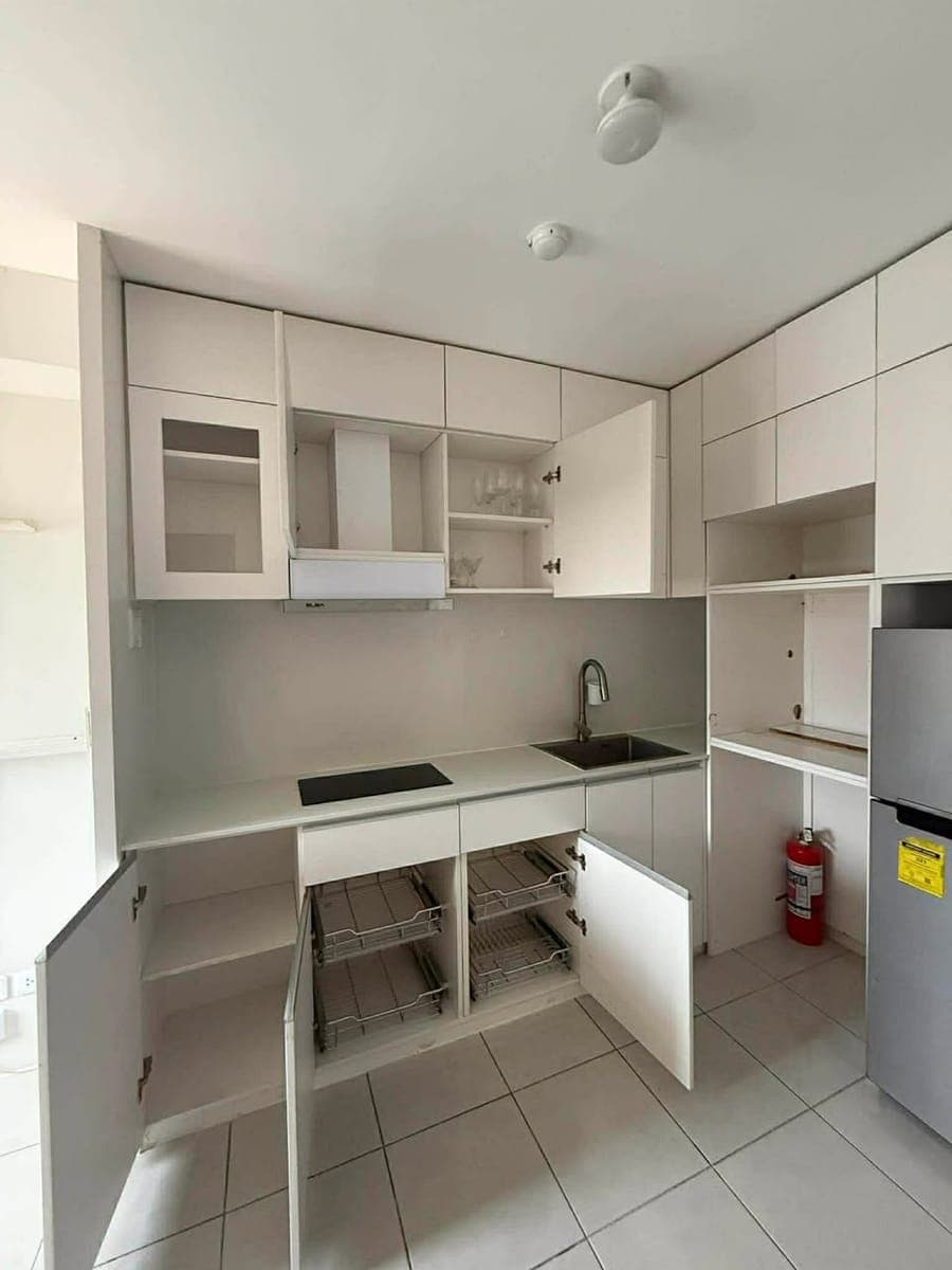 ✨Fully Furnished 3-Bedroom Condo for Rent Urban Deca Homes Banilad across Oakridge Business Park Php... - photo 2