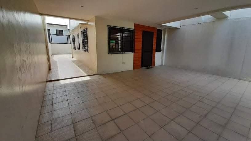 BF HOMES HOUSE FOR RENT WITH AMENITIES (CLUBHOUSE, PLAYGROUND AND POOL) - photo 3