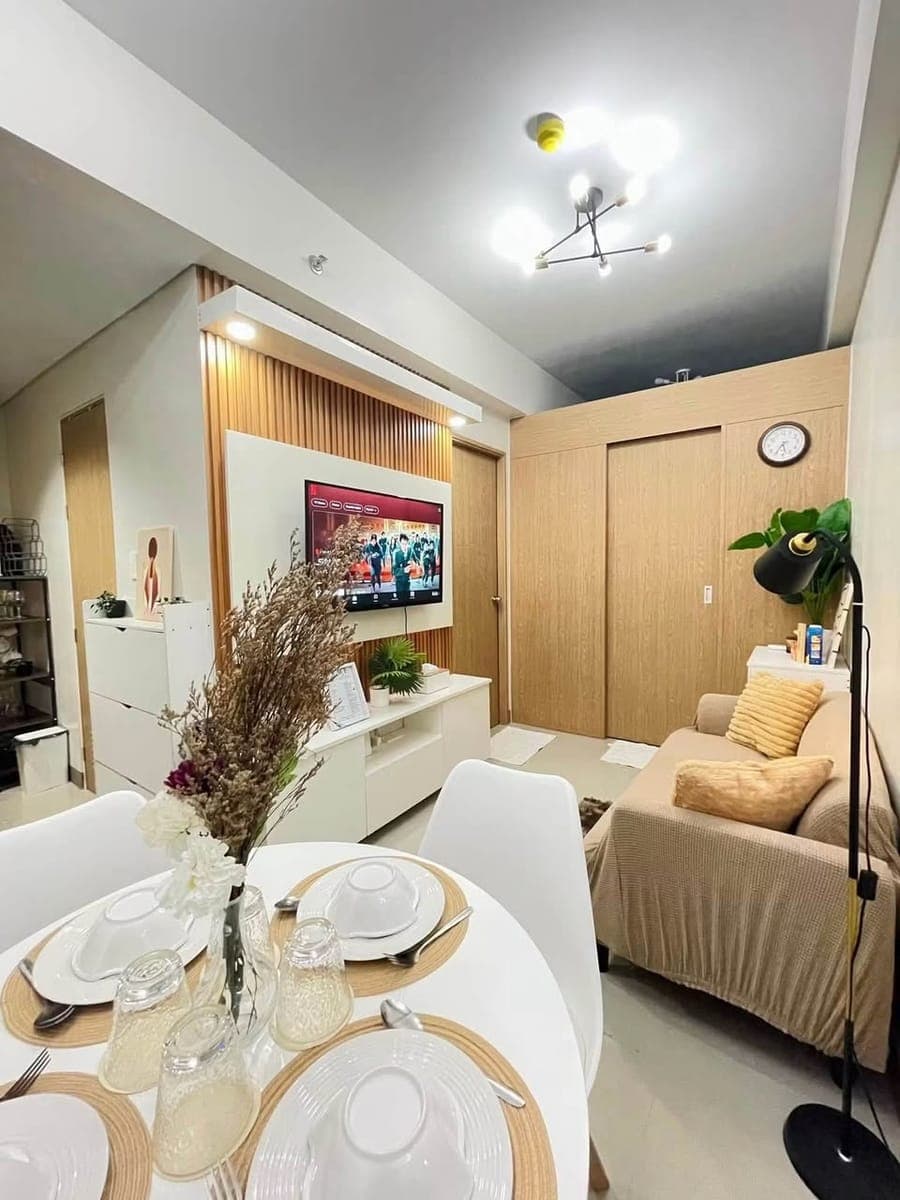 BLOOM RESIDENCES 2BR FOR RENT FULLY FURNISHED 23,000/month - photo 1