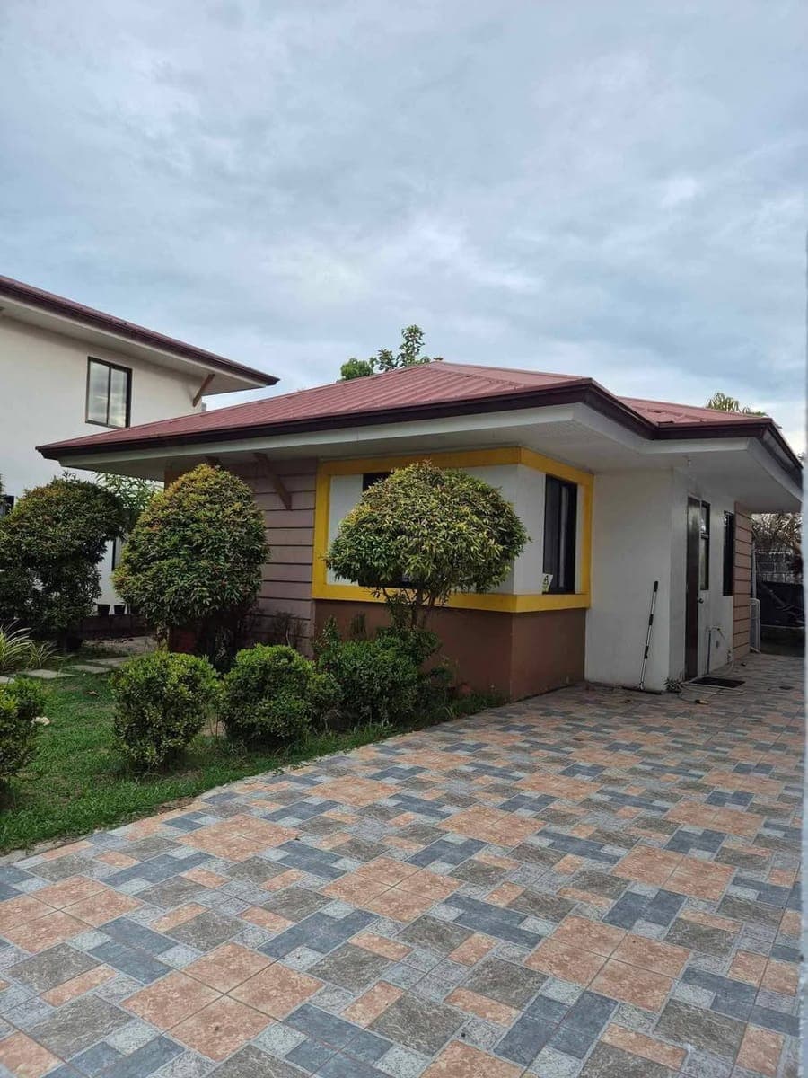 BUNGALOW HOUSE FOR RENT - photo 1
