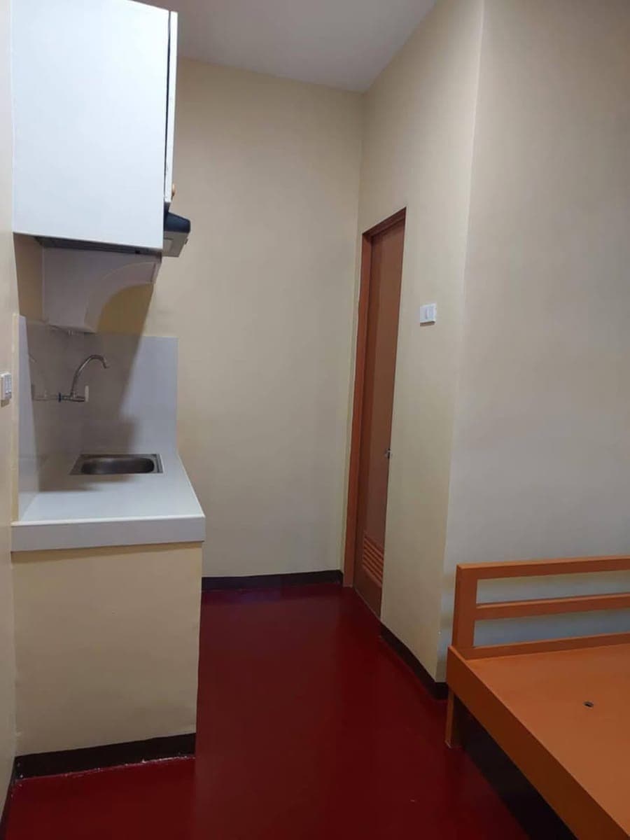 ROOM FOR RENT!!! - photo 2