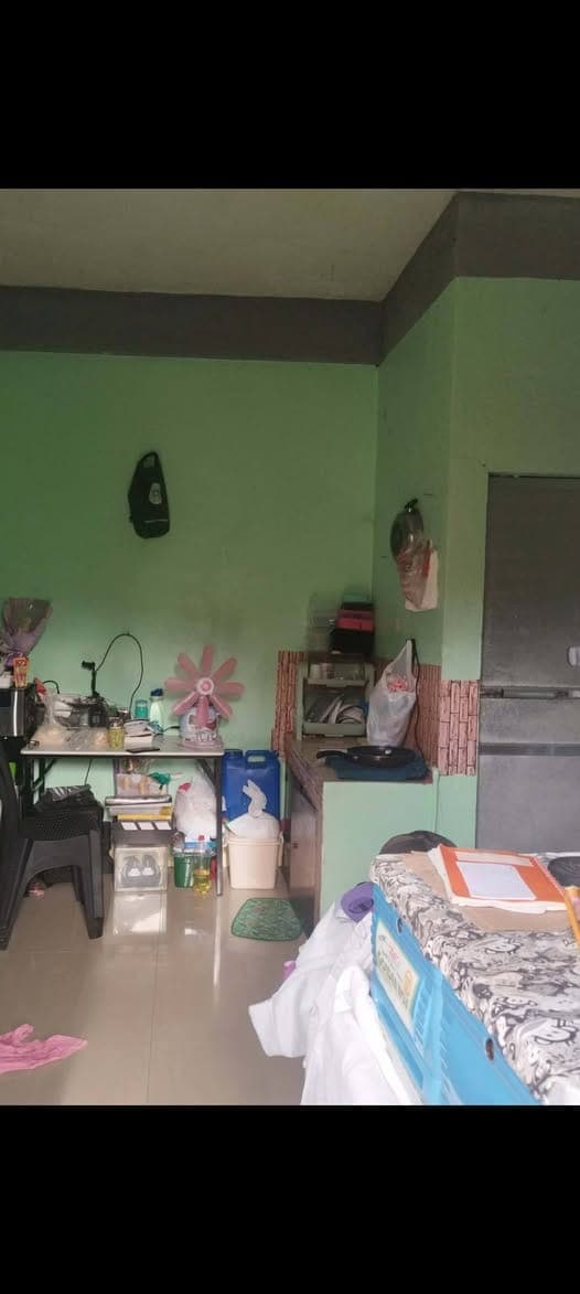 studio type for rent 6k  fourth state subd paranaque - photo 1
