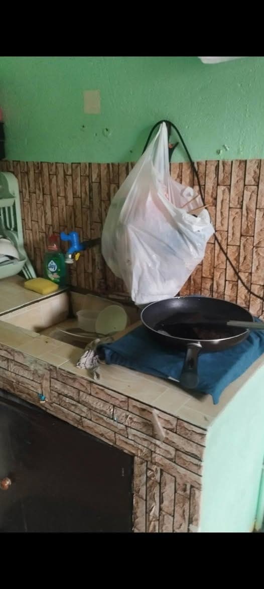 studio type for rent 6k  fourth state subd paranaque - photo 2