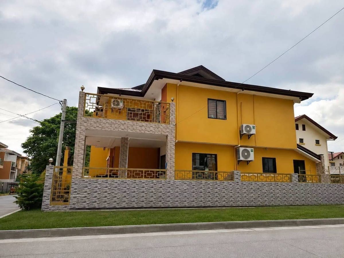 🏡 FOR RENT | Luxury Fully Furnished Corner HouSe - photo 1