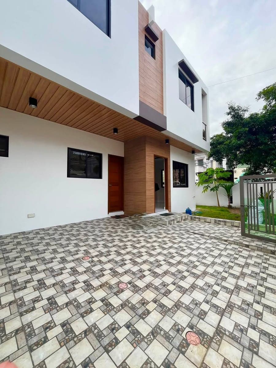 House for Rent – Marcelo Green Village, Parañaque - photo 1