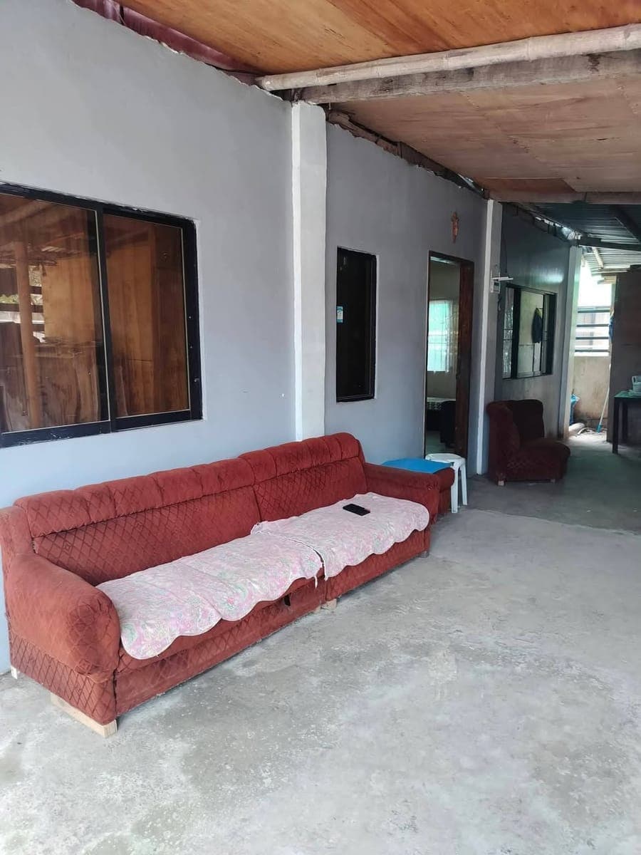 Still available 2 bedroom semi furnished House for rent in Guinsay, Danao City Cebu. - photo 1
