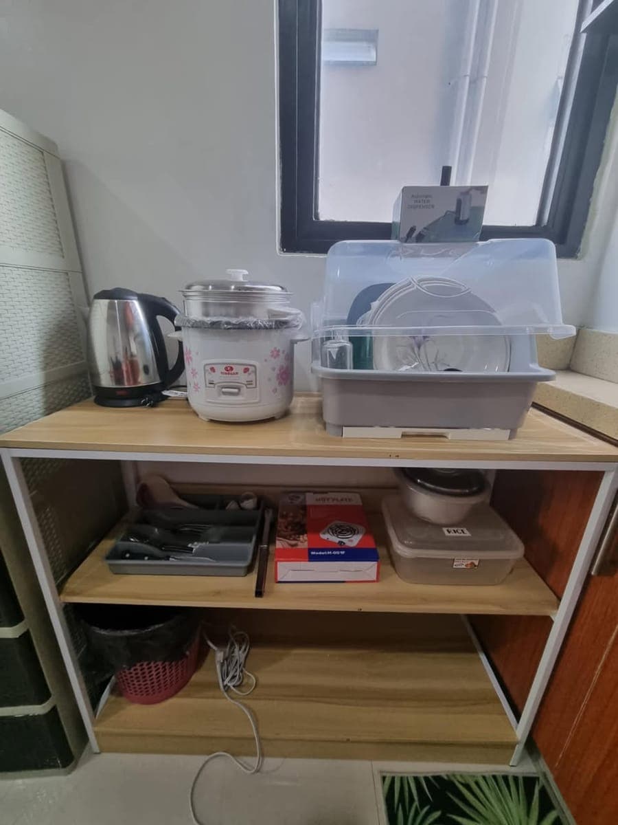 30sqms Fully Furnished 1Bedroom Condo with Balcony near Airports - photo 1