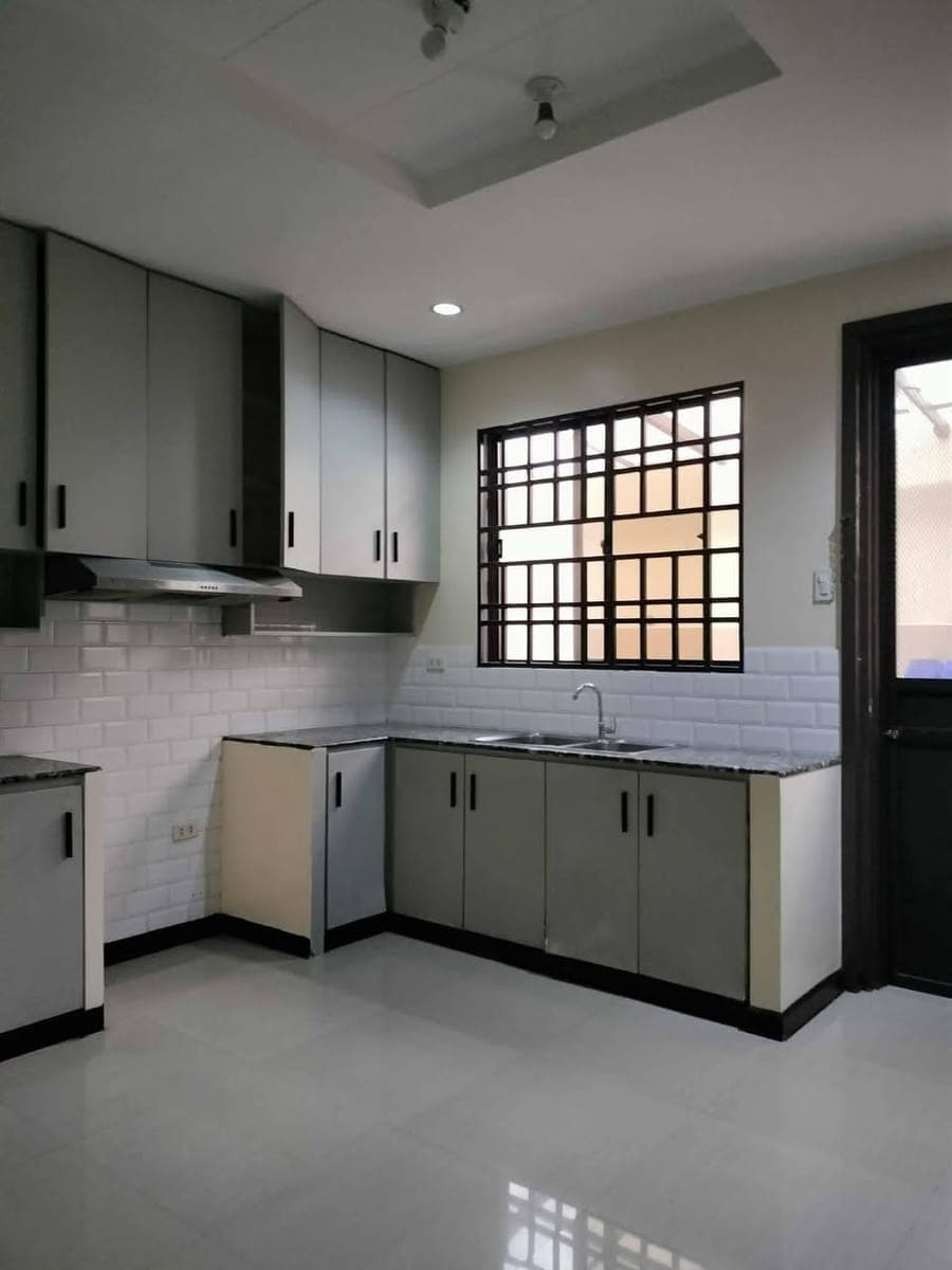 🏠HOUSE FOR RENT IN BF PARAÑAQUE🏡 - photo 2