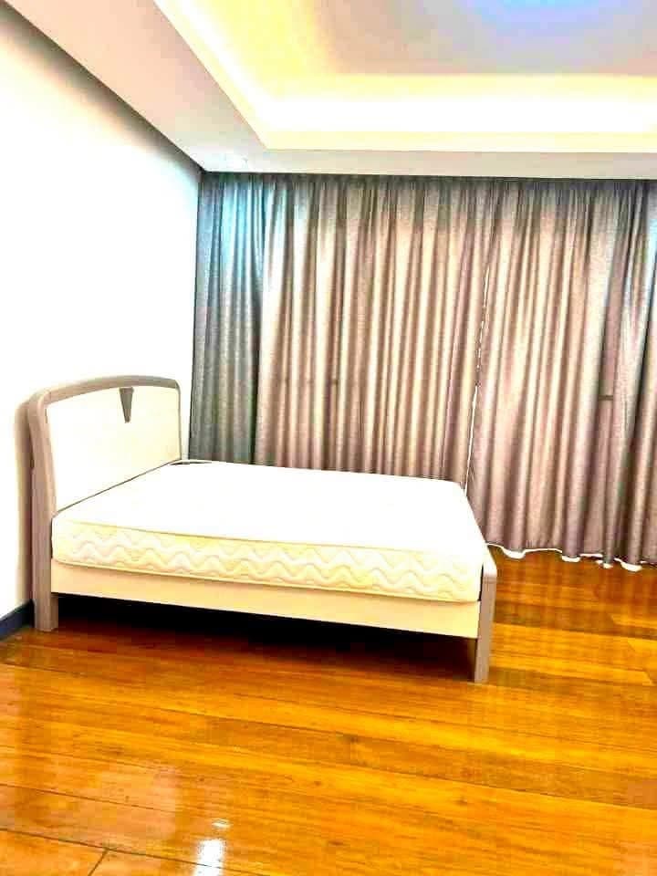 House For Rent in Multinational Village Parañaque city - photo 4
