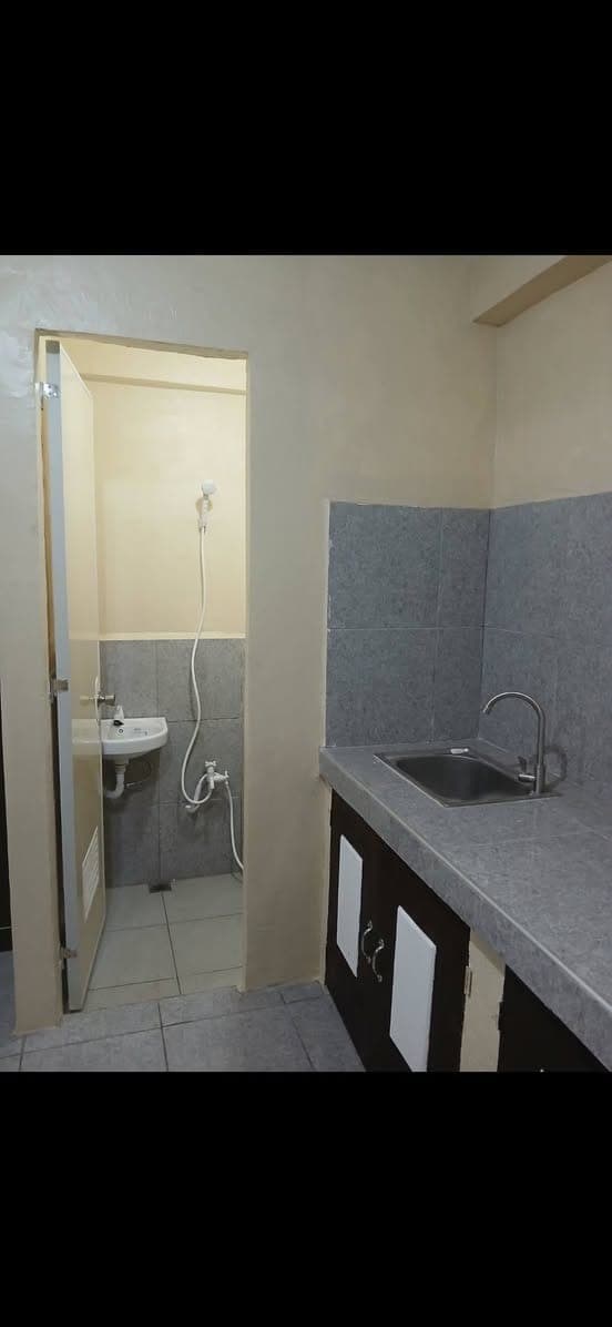 Studio room for rent, Jorge tampus st. Unahan basak elementary school opp. Melapas enterprises,  blue appartment - photo 4
