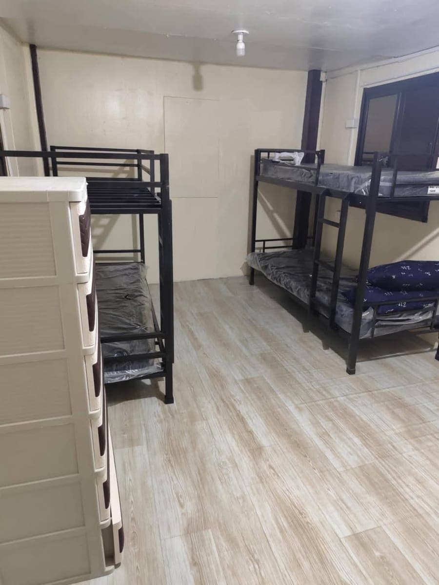 MALE & FEMALE BEDSPACE - photo 2