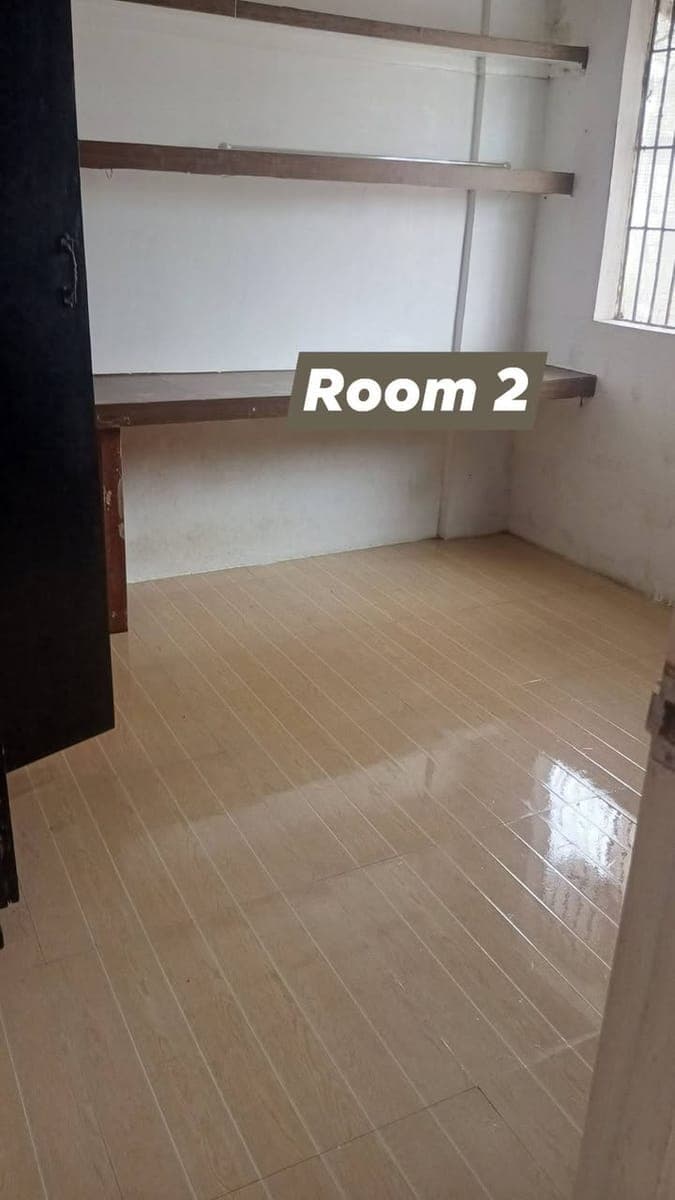 Sa mga nag hahanap po Ng paupahan mayron po akong pinapaupahan may dalawang kuwarto at may sariling... - photo 2