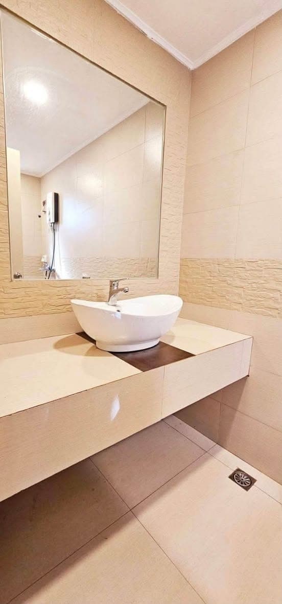 The biggest mistake when renting a home? Choosing a house that looks good—but doesn't actually work for your family. - photo 4