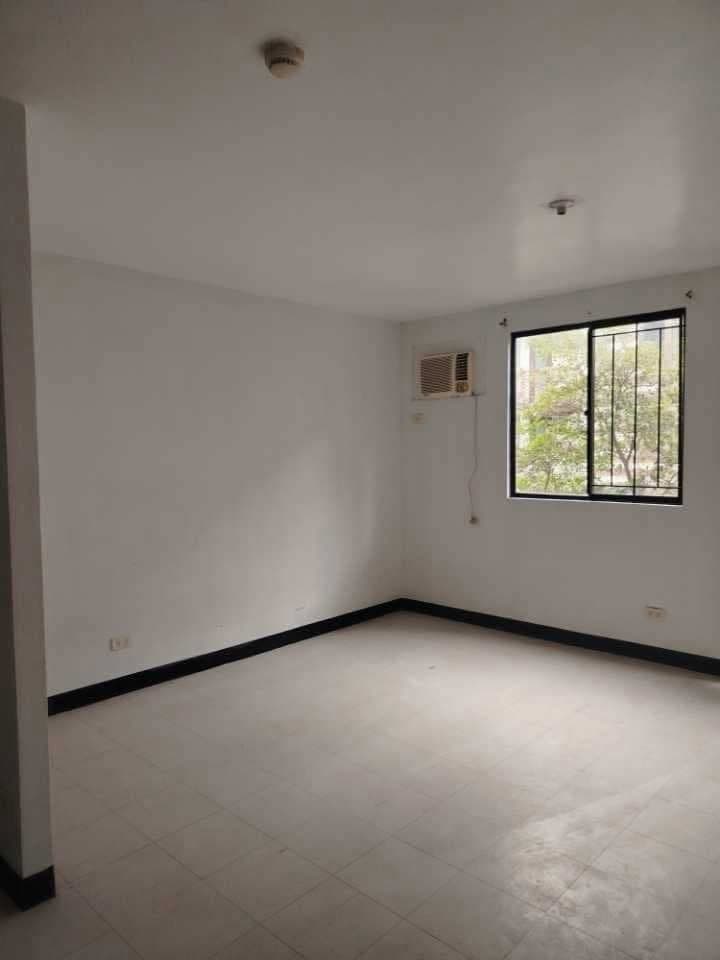 ‼️ UNIT FOR RENT‼️ - photo 5