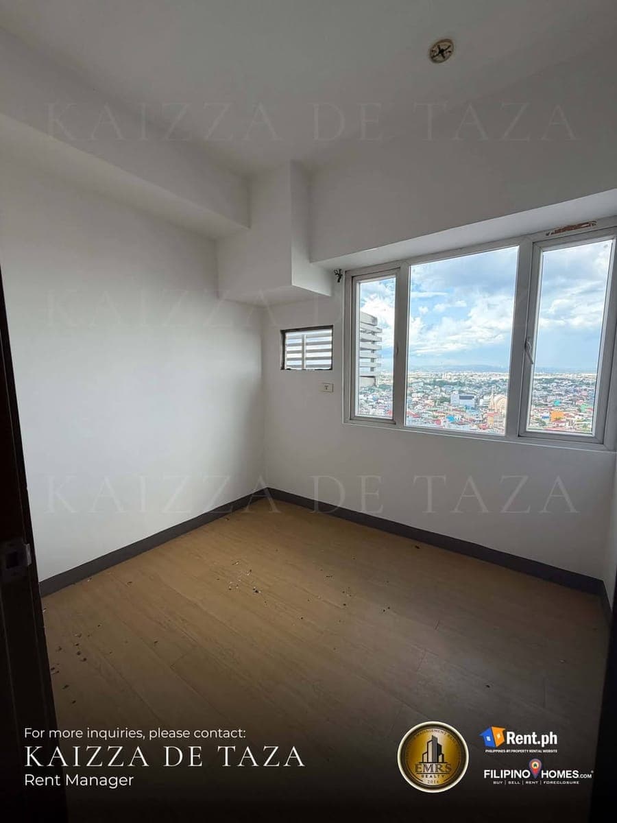 CONDO FOR RENT - photo 2