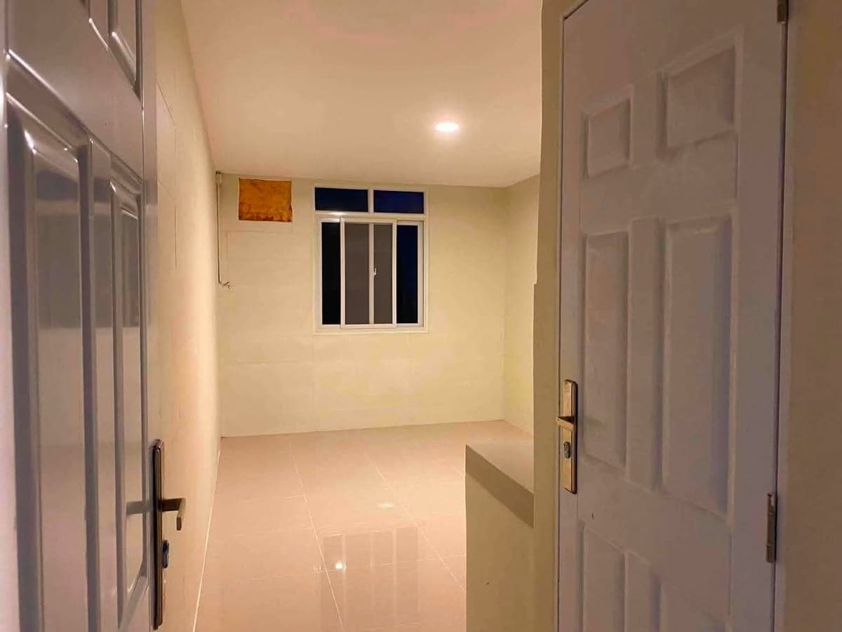 APARTMENT FOR RENT - photo 1