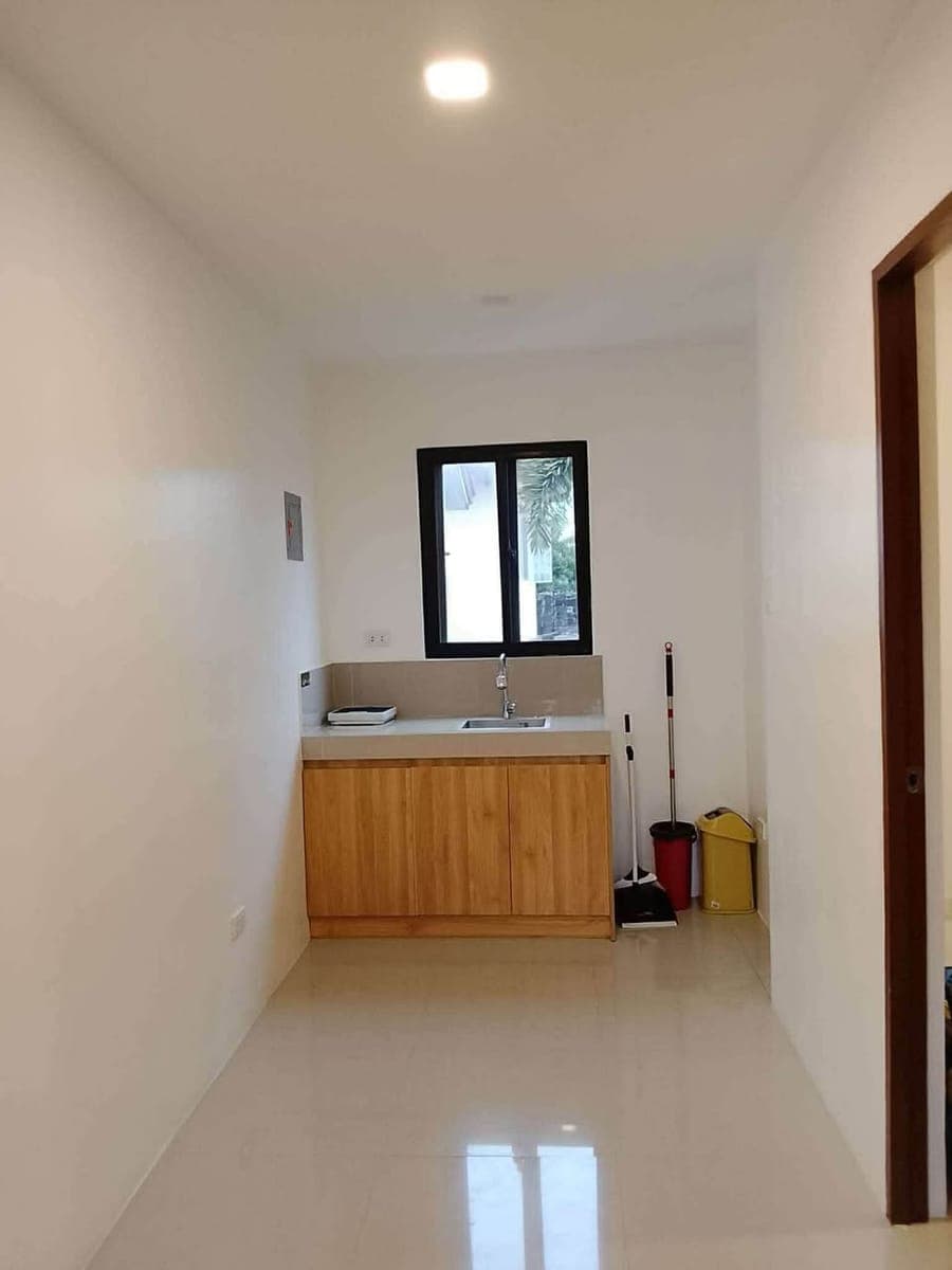 2BR UNIT - photo 3