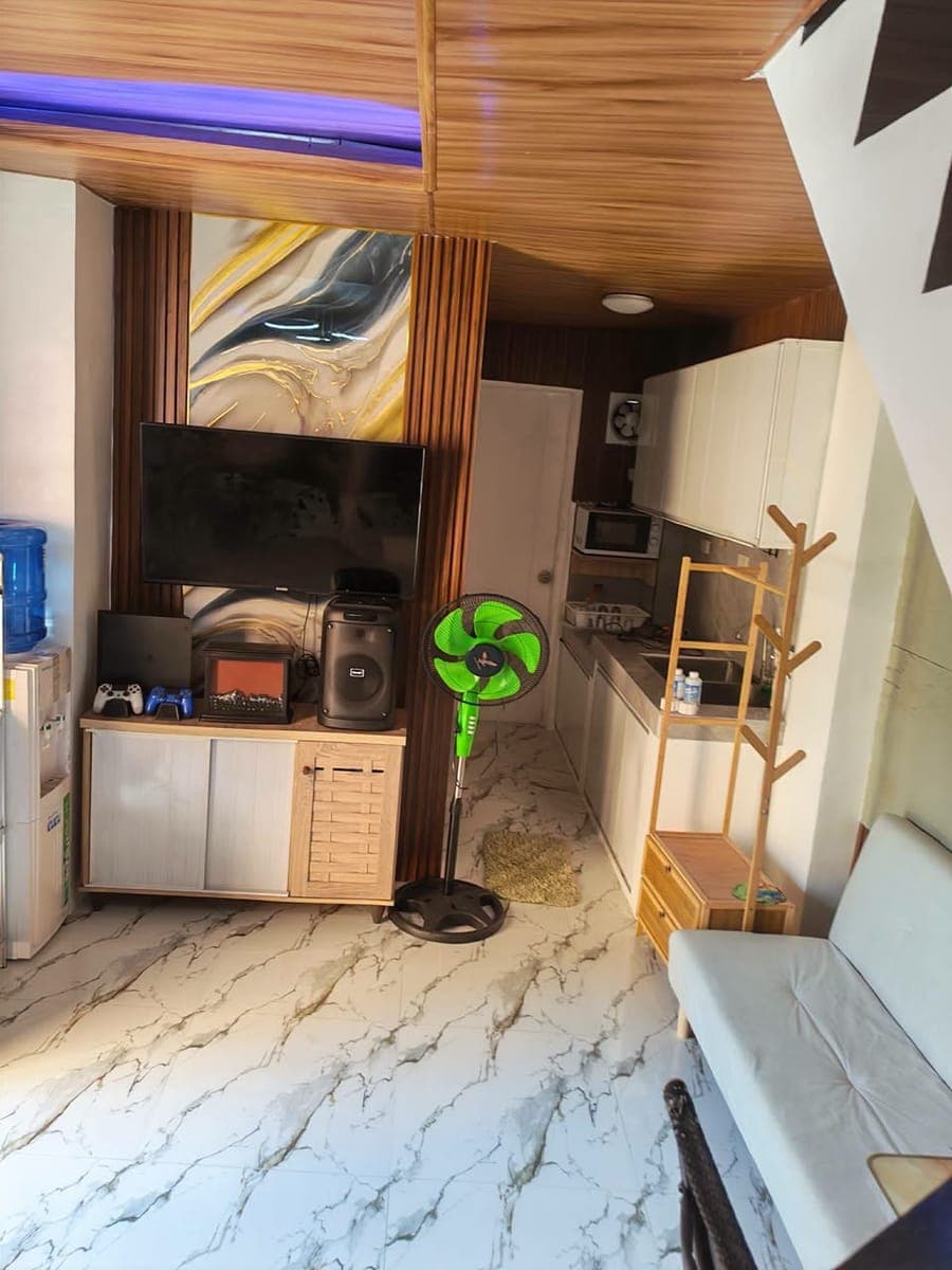 House for Rent - photo 2