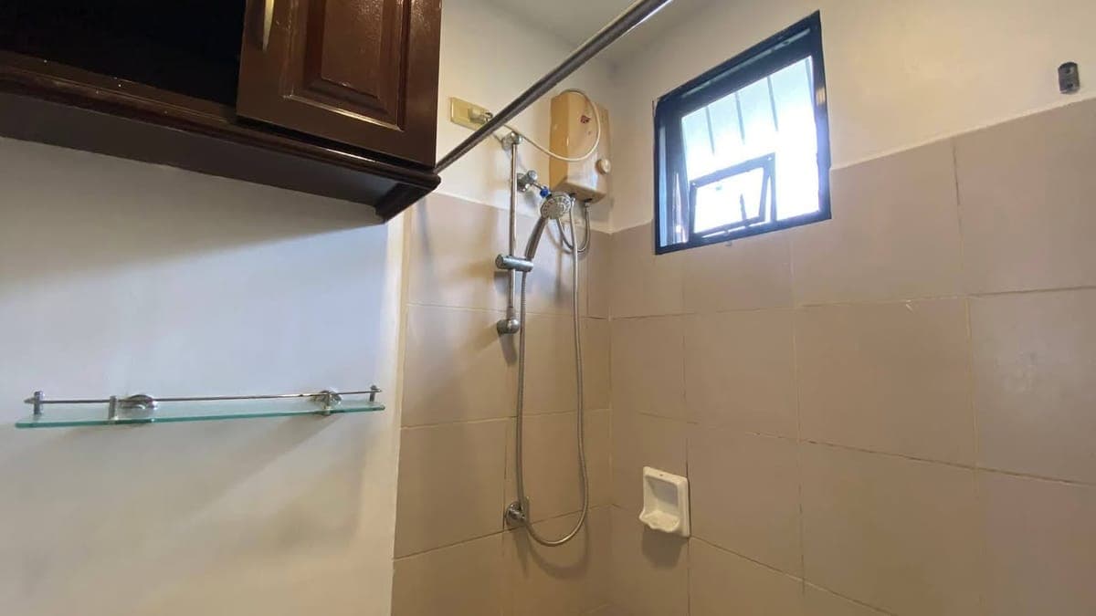 🏡 BUNGALOW HOUSE FOR RENT - photo 4
