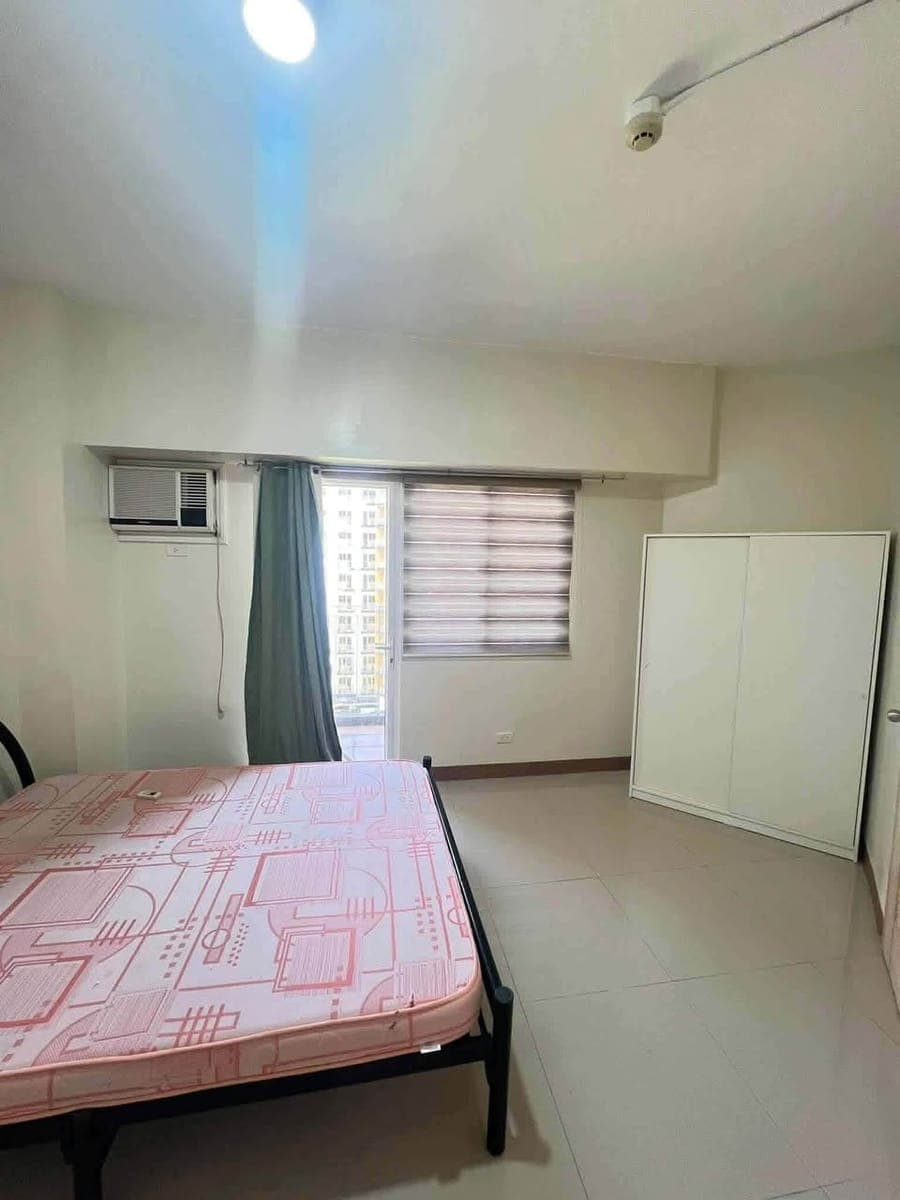 For Lease! Field Residence Parañaque - photo 3