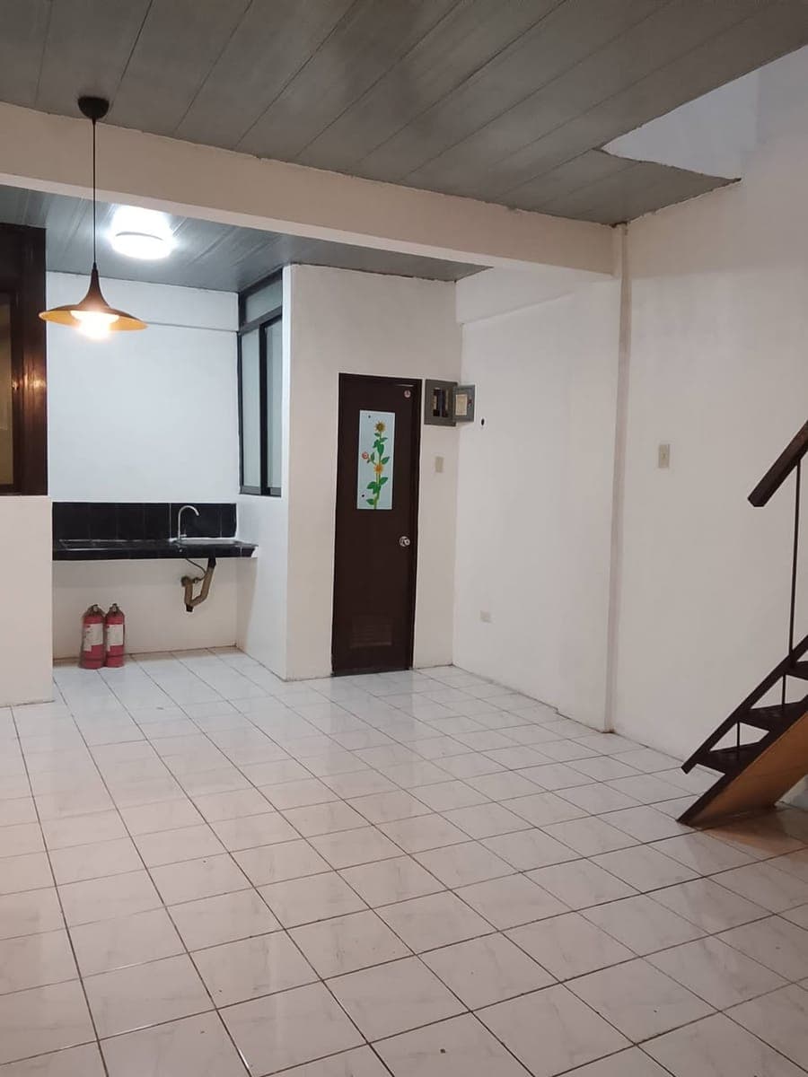 Monthly rent 30,000 - photo 2