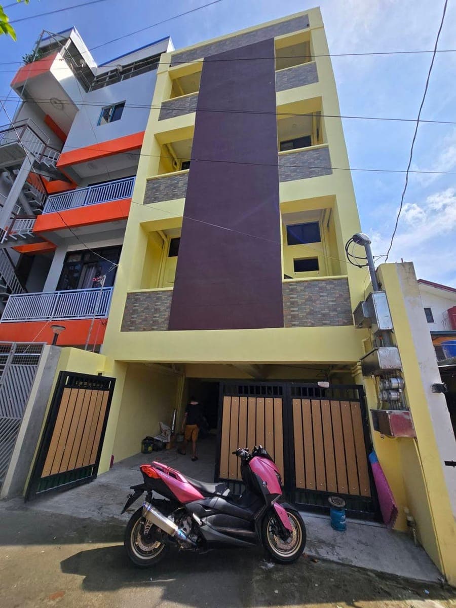 Apartment for Rent in Parañaque 5-units available - photo 1