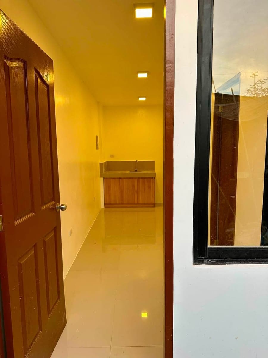 2BR UNIT 11k/month - photo 3