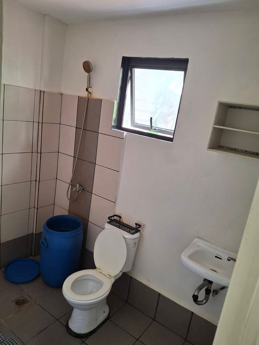 Long term renter: - photo 3