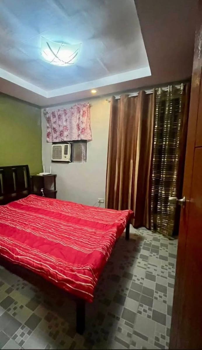 🏡 FOR RENT – Fully Furnished House and lot,inside subdivision - photo 2