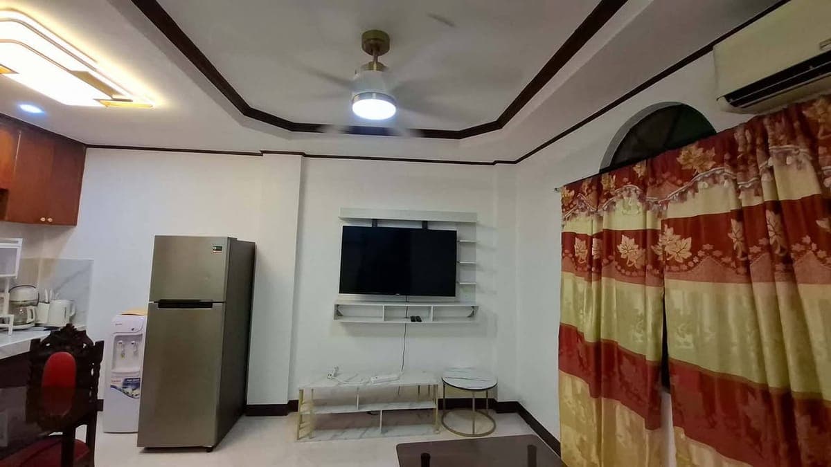 House for rent - photo 1