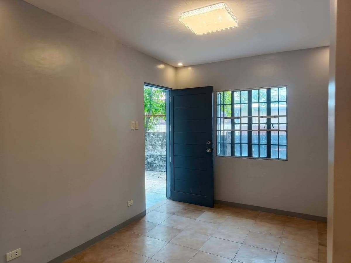 House for rent in - photo 2