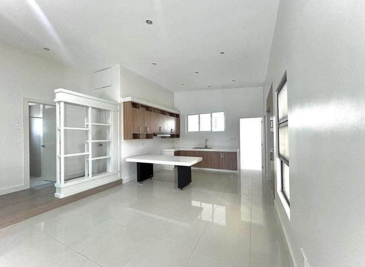 🏡 HOUSE FOR RENT | PITONG DAAN VILLAGE, BF HOMES PARAÑAQUE - photo 2