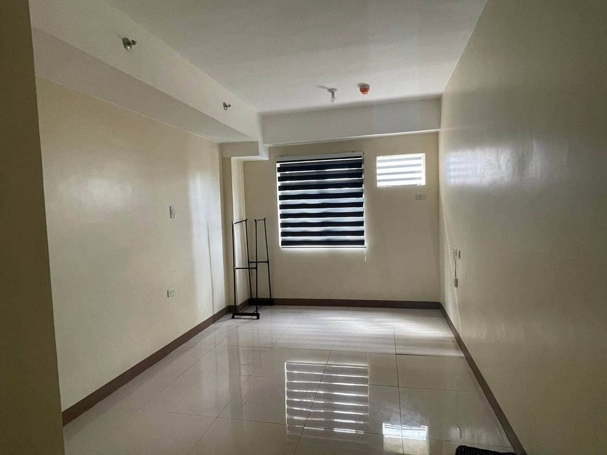 Looking for Tenant start date Sept 16 - photo 2