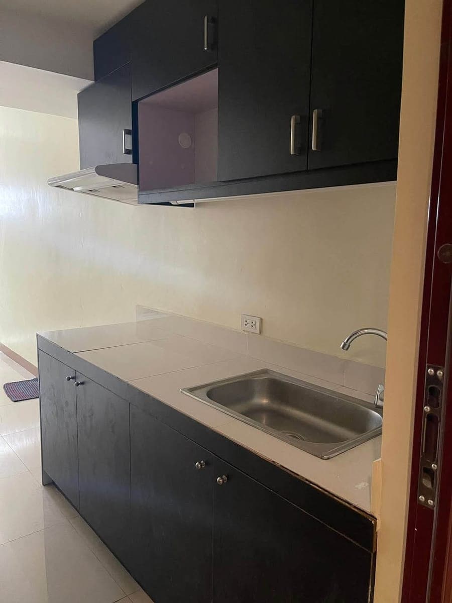 Looking for Tenant start date Sept 16 - photo 4