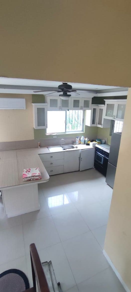 HOUSE FOR RENT IN MULTINATIONAL - photo 1
