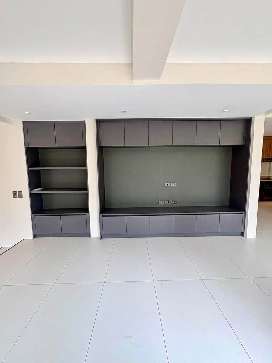 🏡 𝐅𝐎𝐑 𝐑𝐄𝐍𝐓: Modern House & Lot in Kishanta Subdivision - photo 5