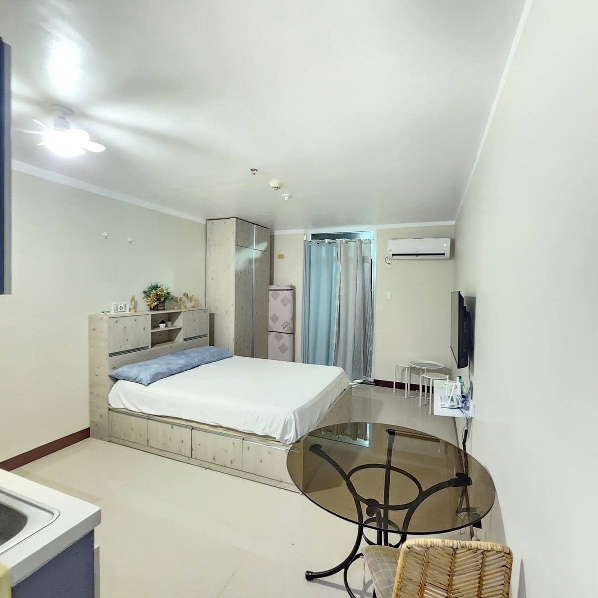 FOR RENT – FULLY FURNISHED STUDIO UNIT - photo 5