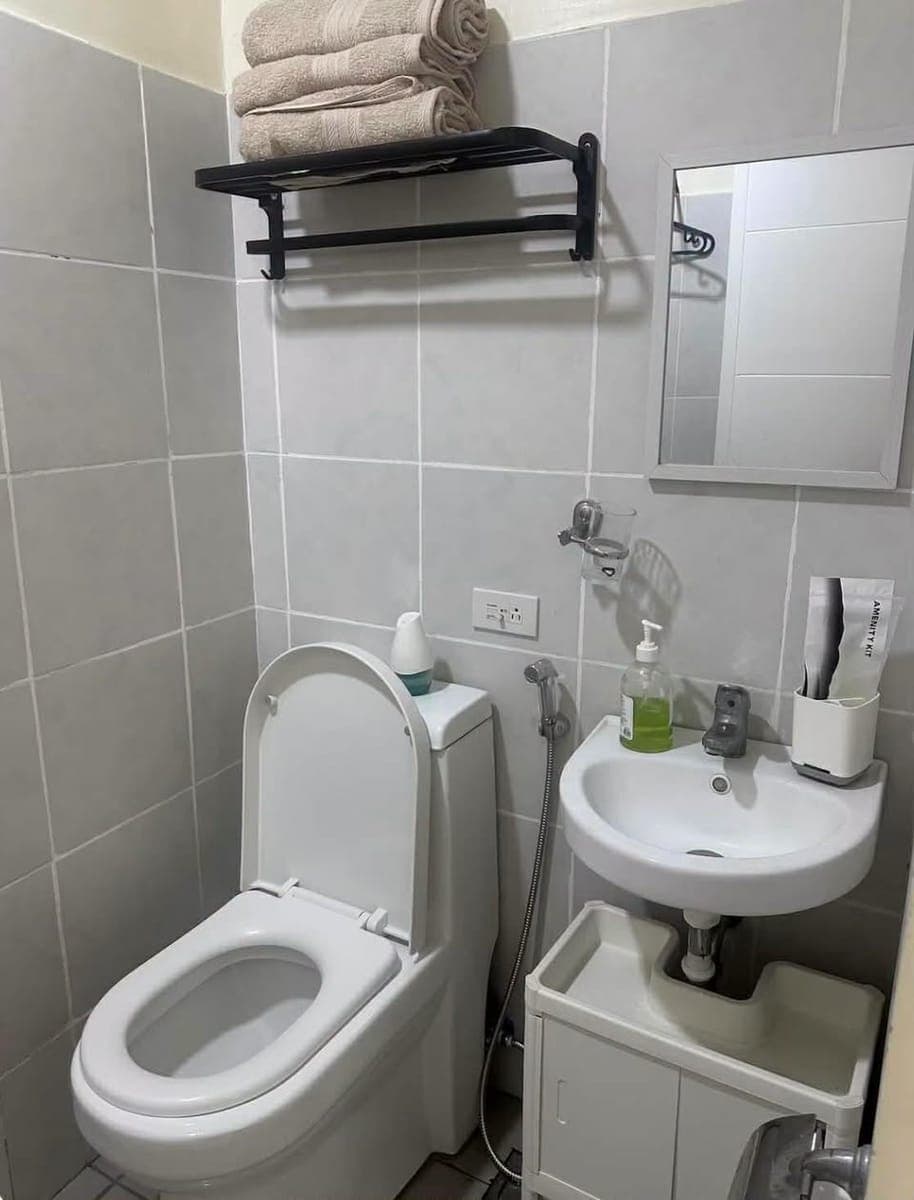 🏡 FOR RENT: Big Studio Condo with Balcony – 24 sqm - photo 5