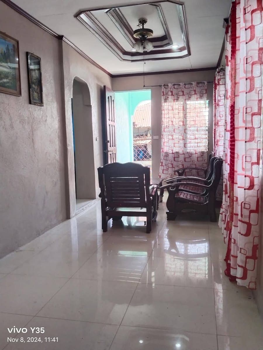 House for rent Isuya Mactan dill makasud ang sakyanan 12k.monthly rental , PM sa interested ! - photo 1