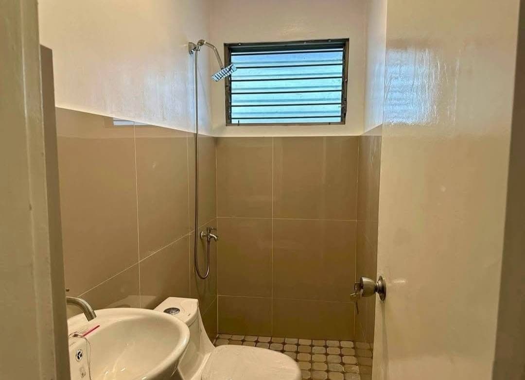 PTPA- House For Rent BF Homes Bayanihan Paranaque City - photo 5