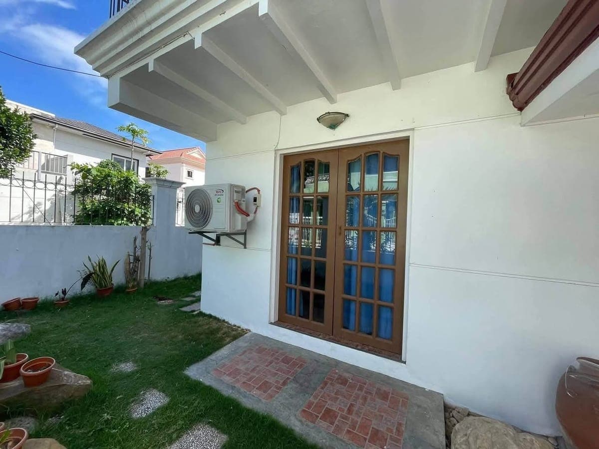 HOUSE FOR RENT - photo 4