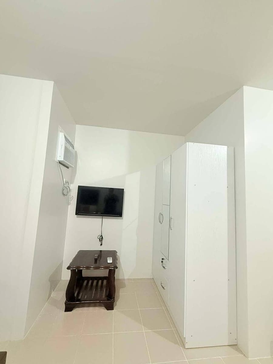 Sa mga nangita ug for RENT dool sa INDIANA AEROSPACE UNIVERSITY!!! NAA TA AVAILABLE STUDIO UNIT FOR... - photo 5