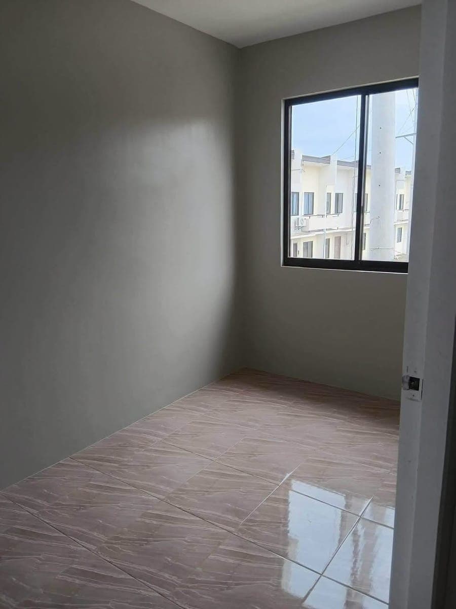 🌞TOWNHOUSE FOR RENT in Danao City for 15k/month with 3 BR 🏡 - photo 4