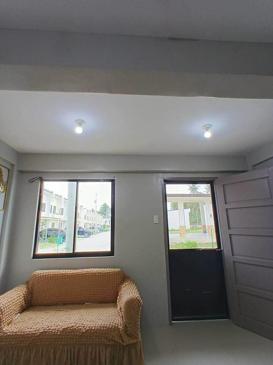 🌞TOWNHOUSE FOR RENT in Danao City for 15k/month with 3 BR 🏡 - photo 5