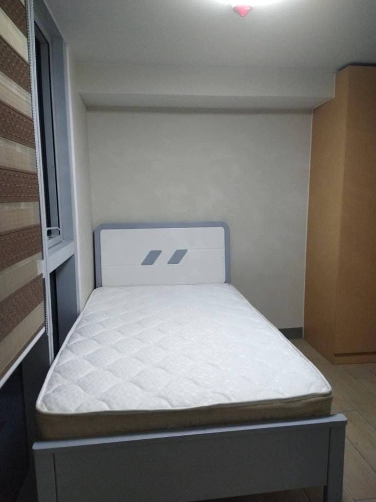 Uptown parksuites Condominium - photo 5